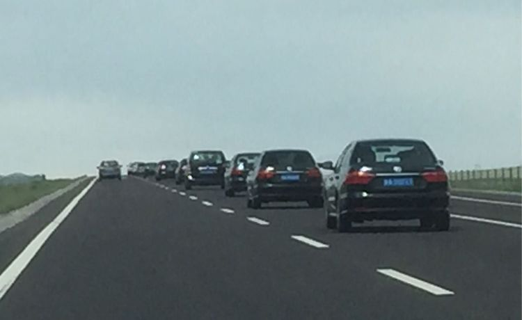 敦煌旅游包車中該注意哪些事項呢？