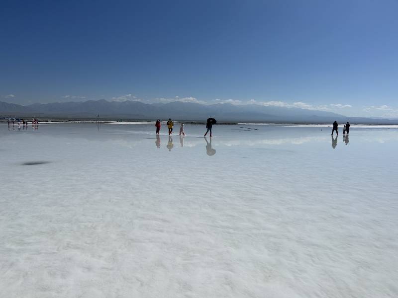 敦煌租車商務(wù)租車服務(wù)中需要注意些什么？