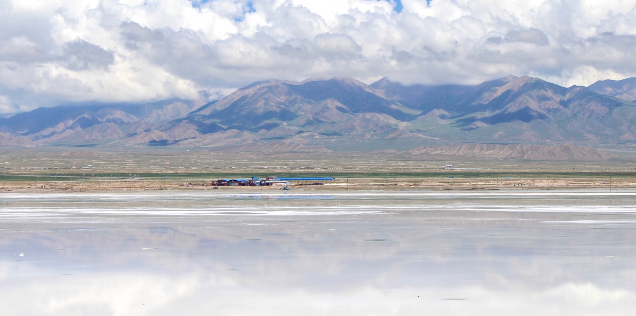 敦煌逐西租車公司：冬季開車注意事項(xiàng)