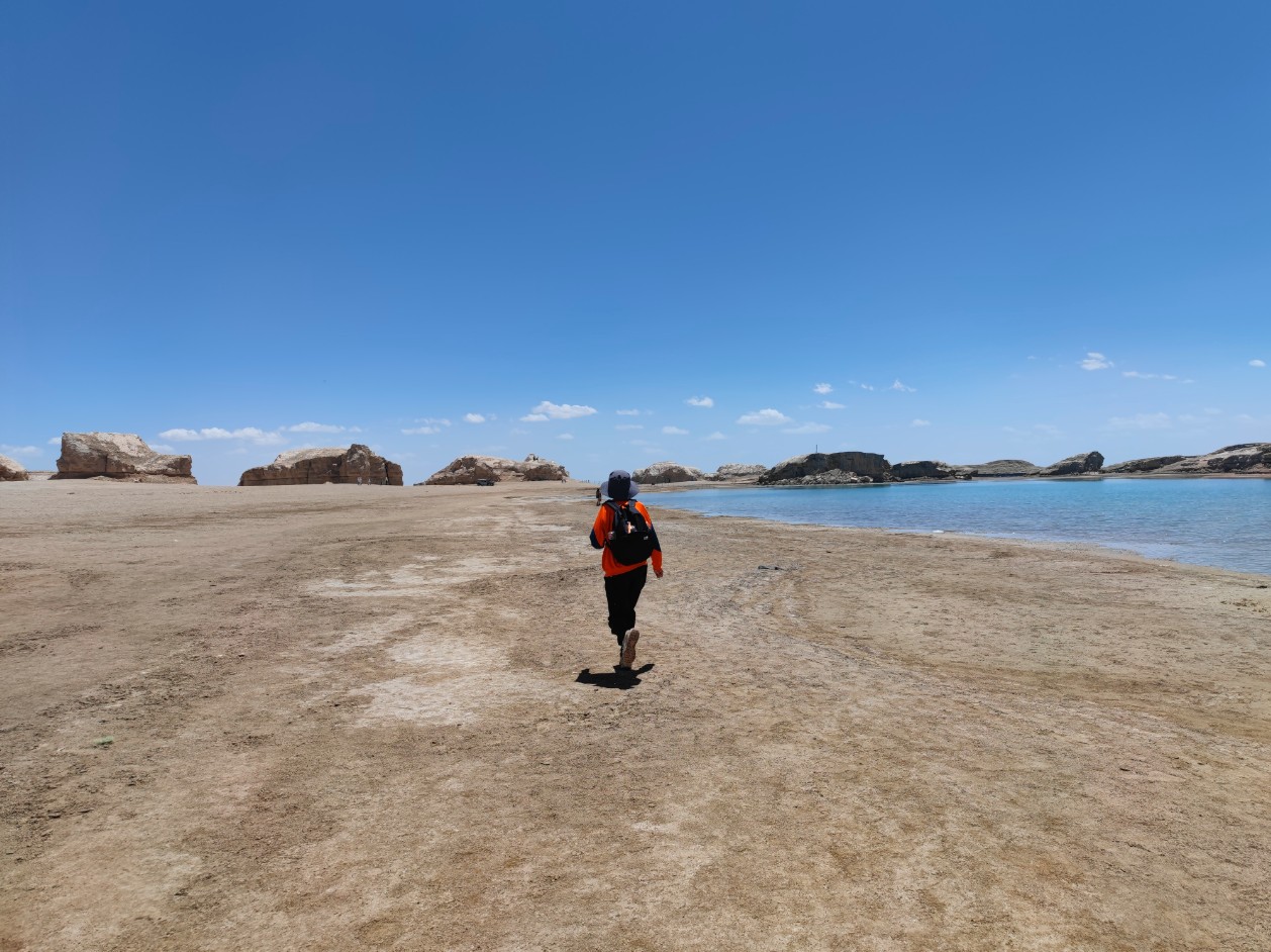 敦煌逐西租車公司：怎樣洗車才科學(xué)？