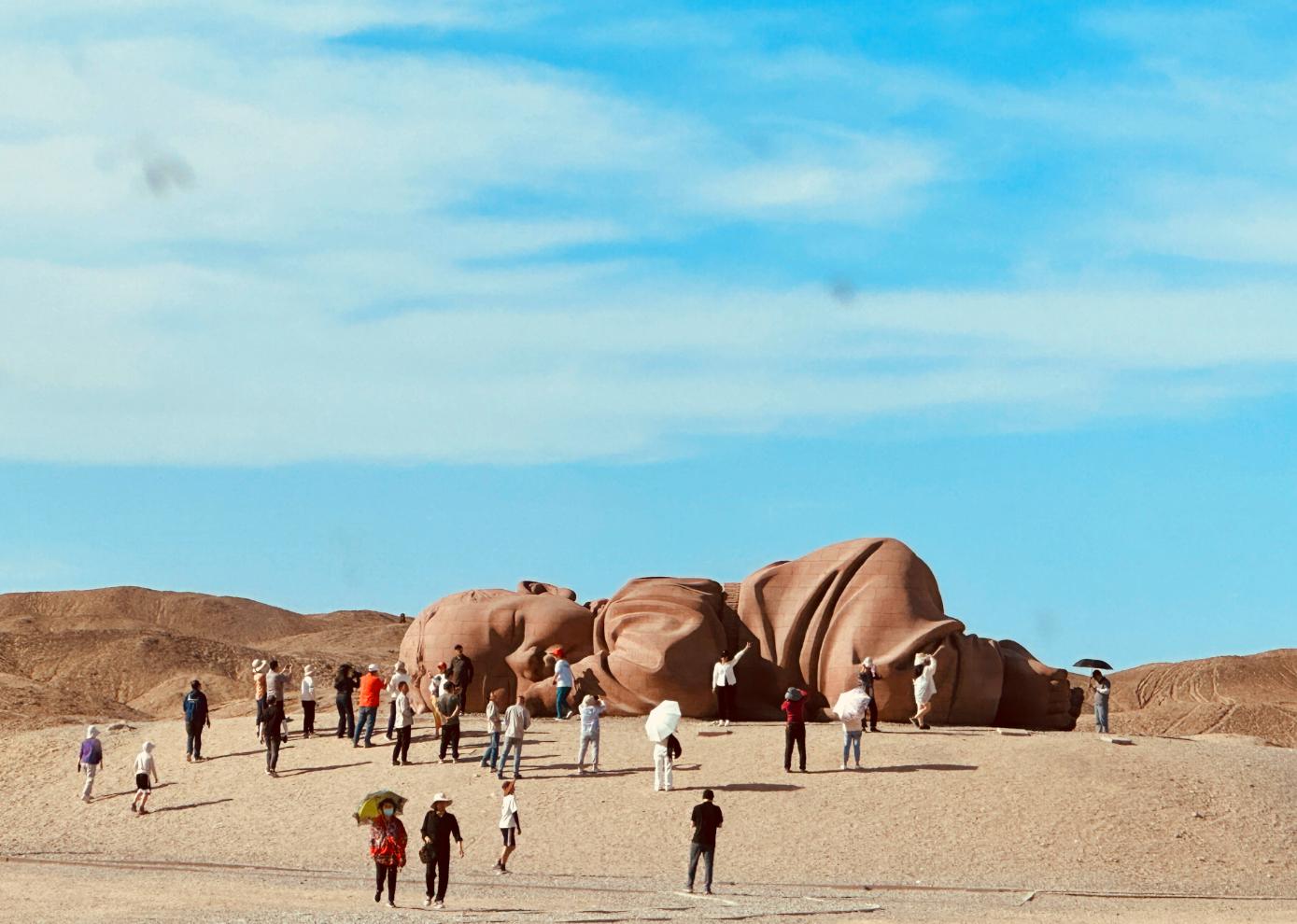 敦煌租車多少錢一天??？