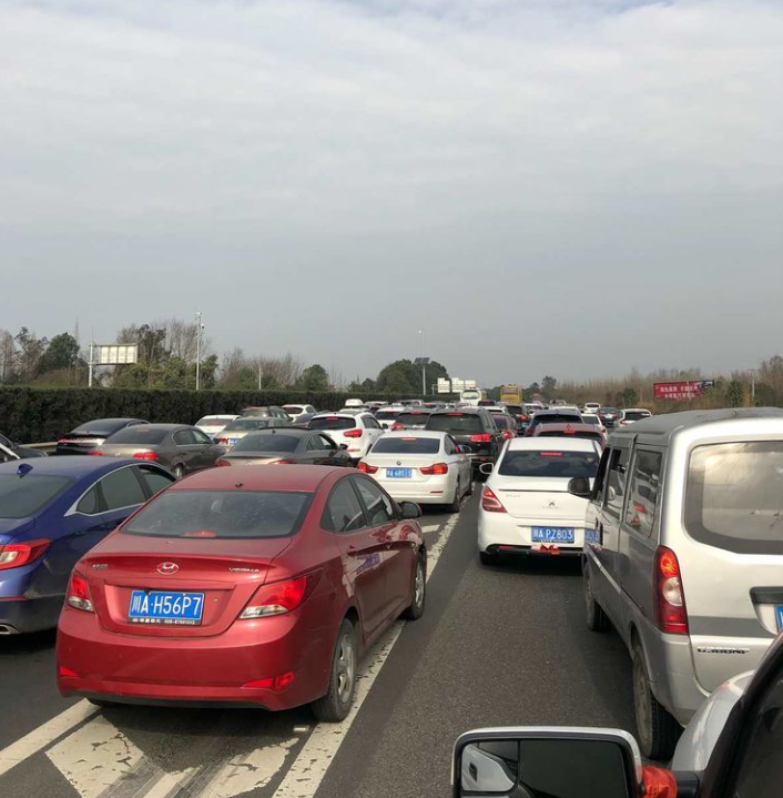 敦煌租車小團(tuán)包車旅游：青甘大環(huán)線包車旅游，敦煌專業(yè)地接帶你游